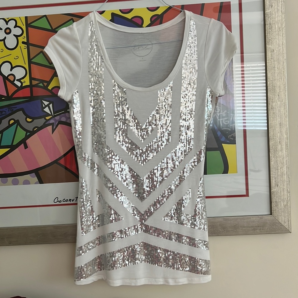 White and silver- size small- Inc.